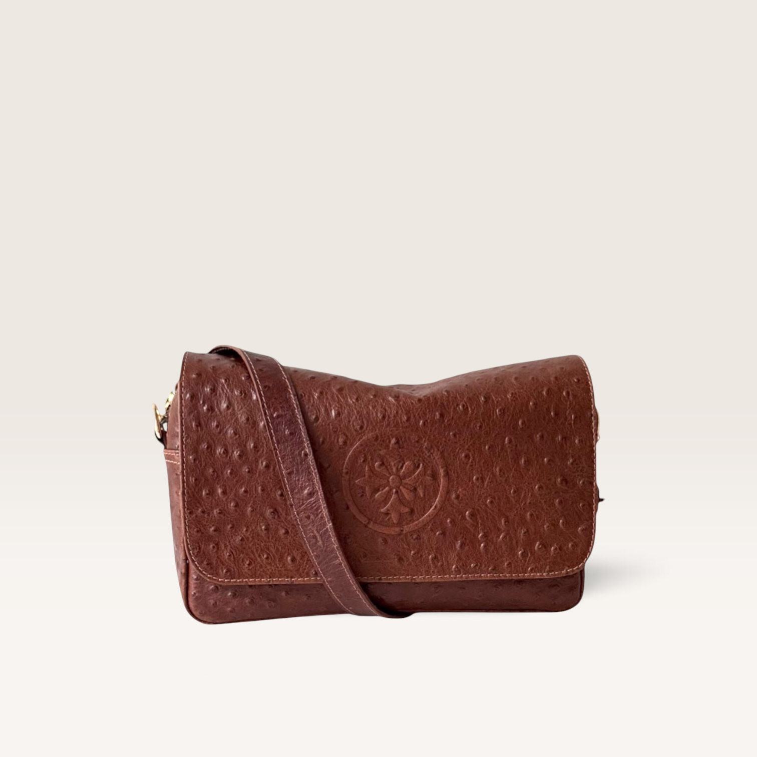 BIANCALUNARESCHOCOLATE-Photoroom.png