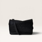 BIANCA LUXX LUNARES · Cartera de cuero natural