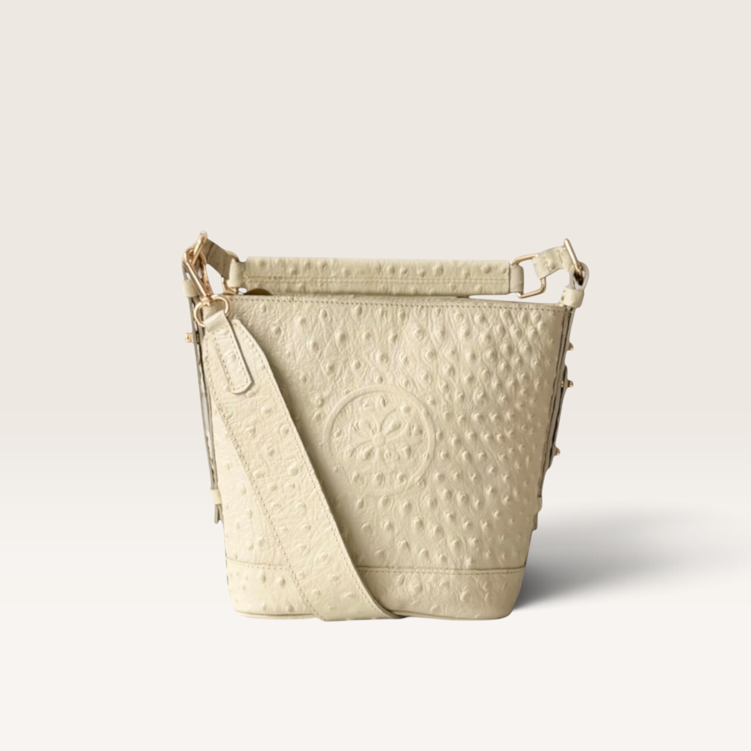 FILIPPA LUXX LUNARES · Cartera de cuero natural