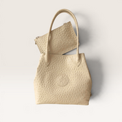 LETIZIA LUXX LUNARES · Cartera de cuero natural, notebook 15"